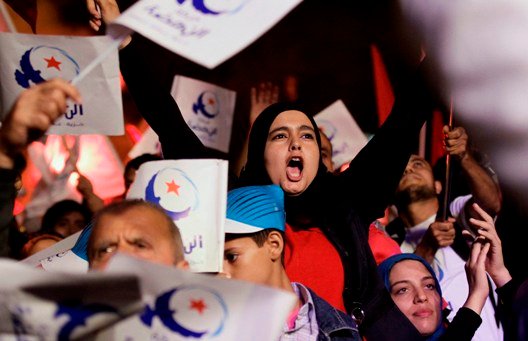 the role of Tunisian women in shaping society and progress
