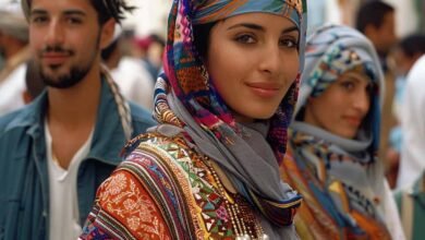 how do Tunisian women balance tradition and modernity?