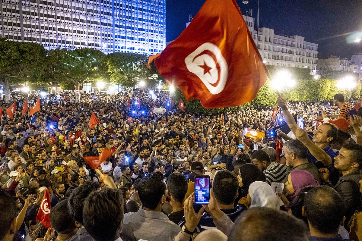 how has leftist ideology shaped Tunisia’s political landscape?