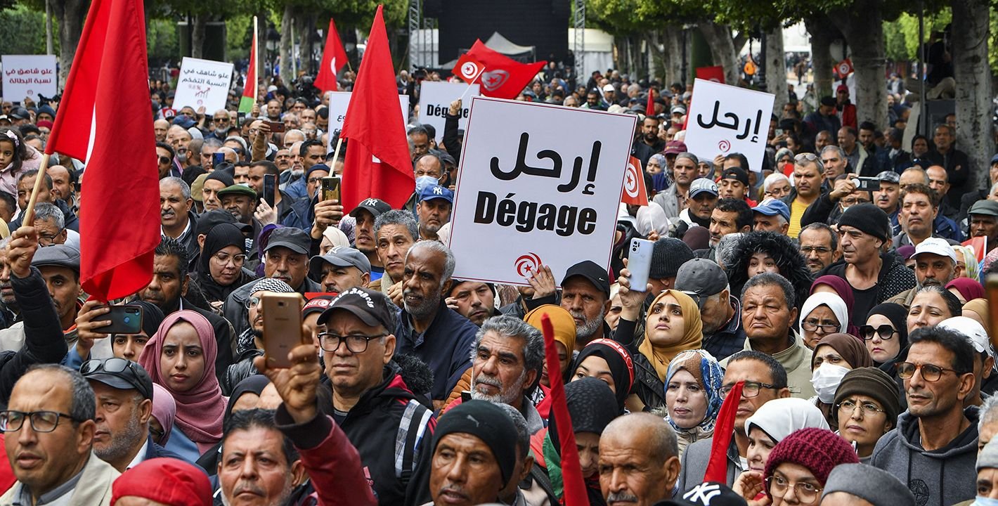 the role of community-led initiatives in solving Tunisia’s social challenges