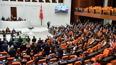 البرلمان التركي يقر قانونًا مثيرًا للجدل يفتح أراضي الزيتون للتعدين